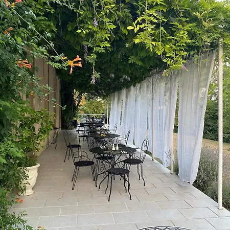 D'hotes Chateau De Fajac 3*